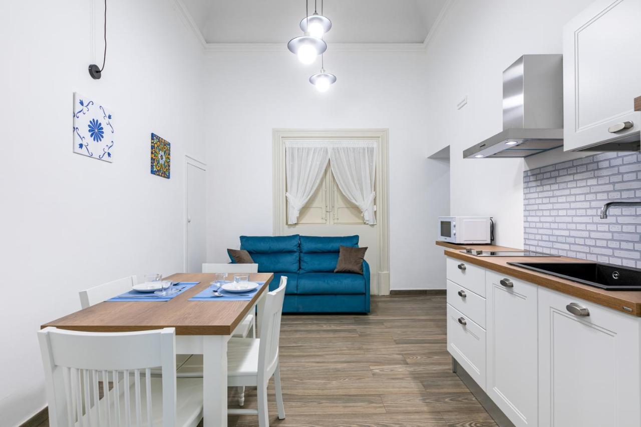 Vittorio Emanuele Charming Central Flats Palermo Exterior foto