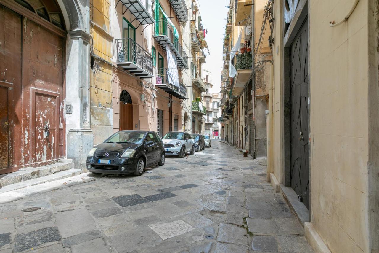Vittorio Emanuele Charming Central Flats Palermo Exterior foto